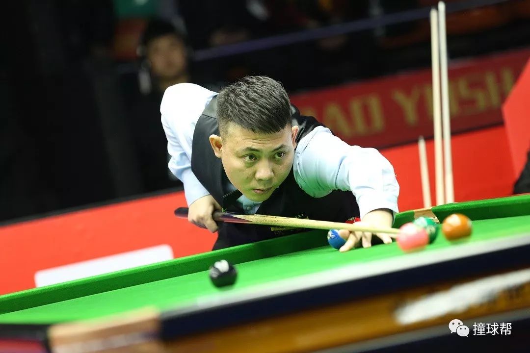 着球队整体 着球队整体