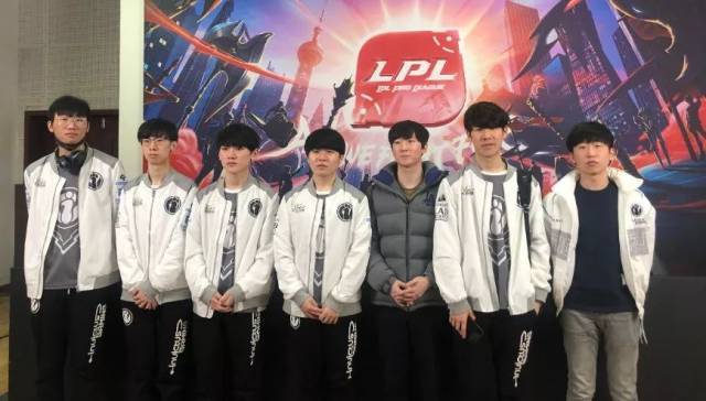 熟悉的老派 熟悉的老派