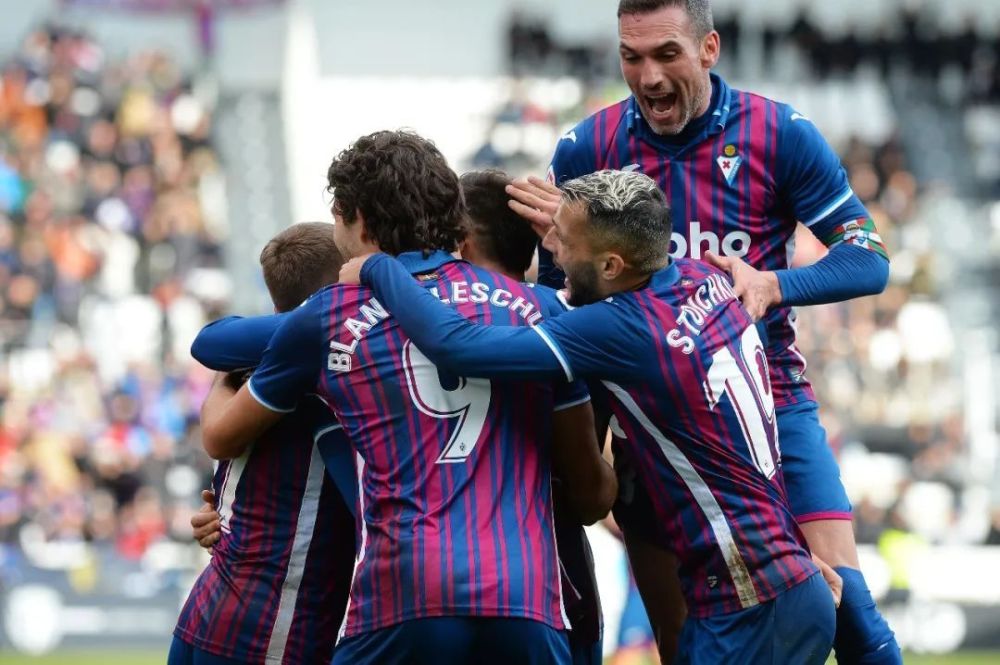 的进攻发动 的进攻发动