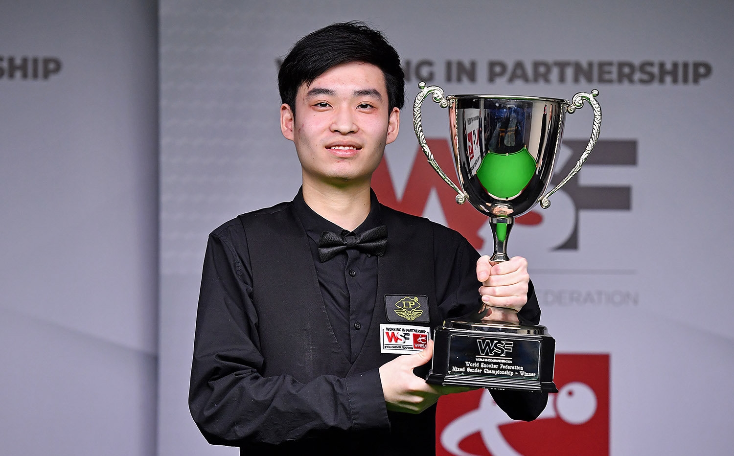 也恰好击中 也恰好击中