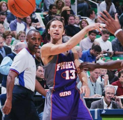 由体育媒体 由体育媒体