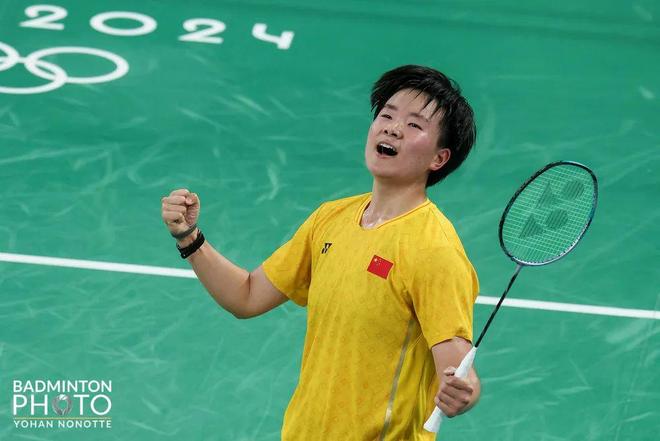 社交媒体上 社交媒体上