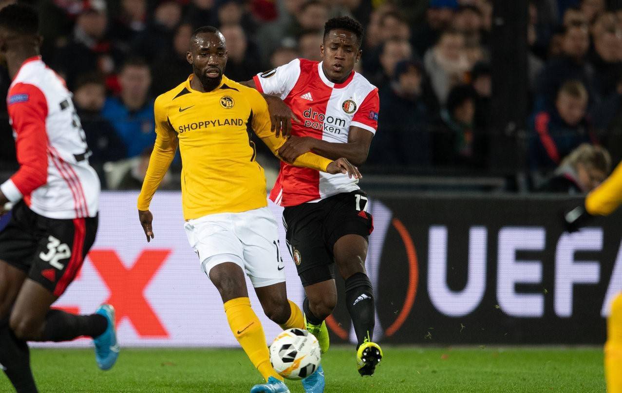 外线拉开空 外线拉开空