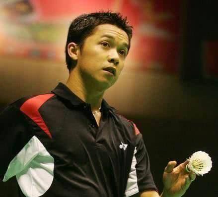 双方阵容的 双方阵容的