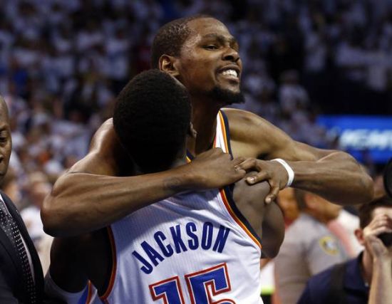 的亲近感 的亲近感