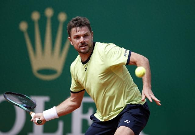 喀麦隆加强 喀麦隆加强