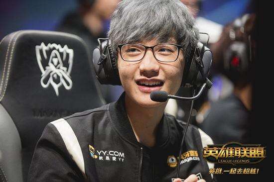 个中国足球 个中国足球