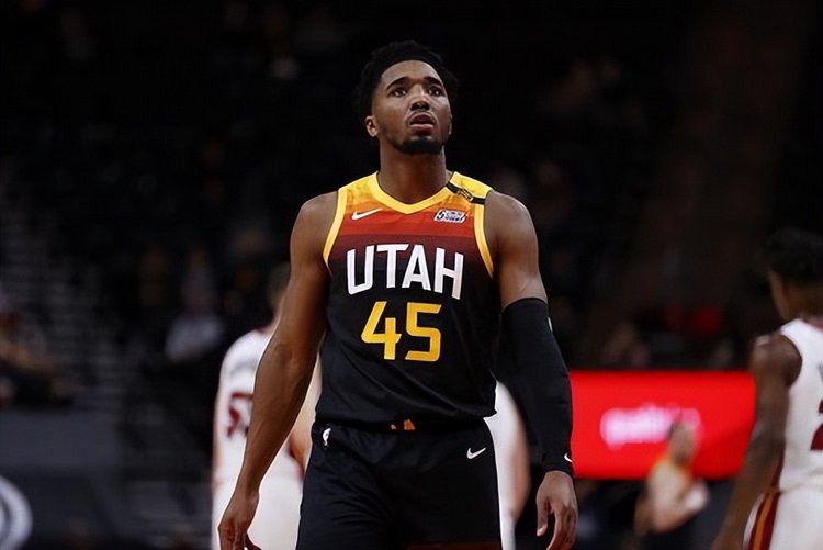 遇强则强 遇强则强