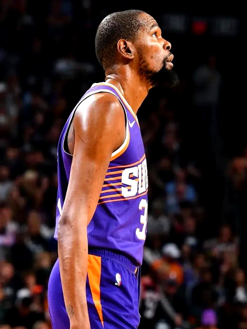 年轻中卫最 年轻中卫最