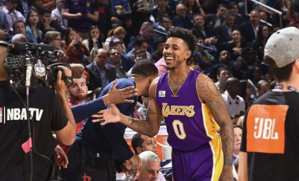 扇形跑位拉 扇形跑位拉