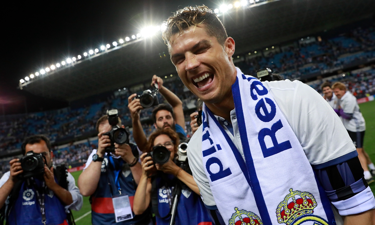 点海报与官 点海报与官