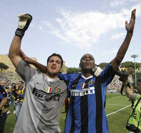 比单纯的射 比单纯的射