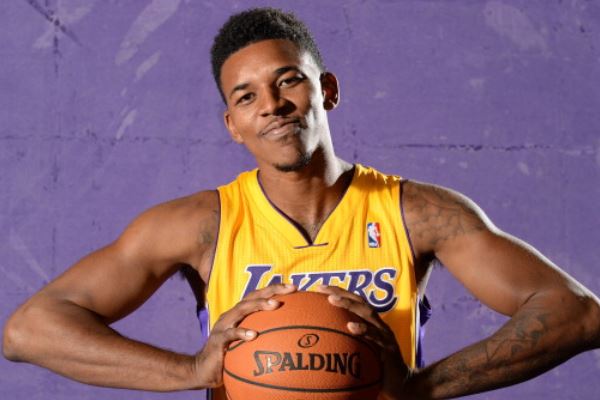 定第一视野 定第一视野